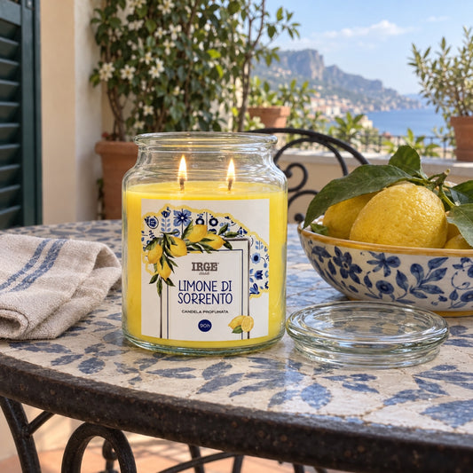 In terrazza, con i limoni